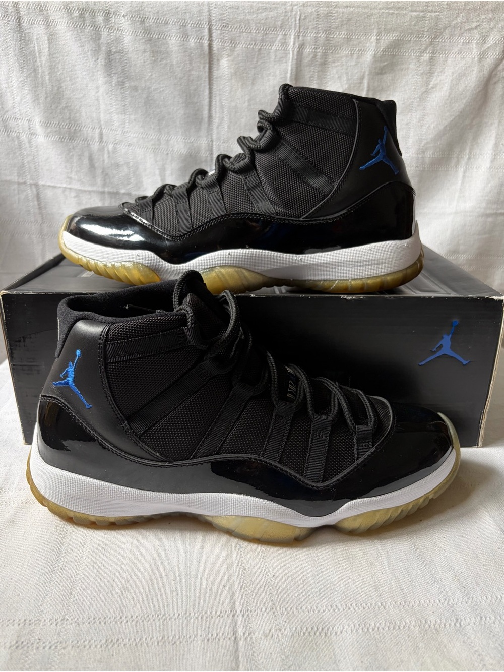 Air Jordan 11 Retro Space Jam 2009 Black Size 10.5 378037-041 W Box Used